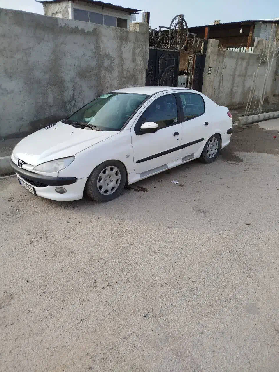 پژو ۲۰۶ صندوق دار v8 - 1394