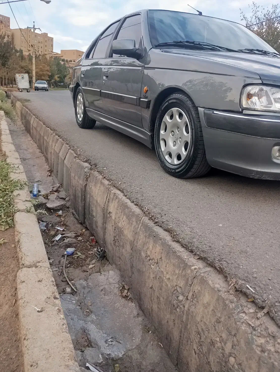 پژو پارس XU7ساده - 1388