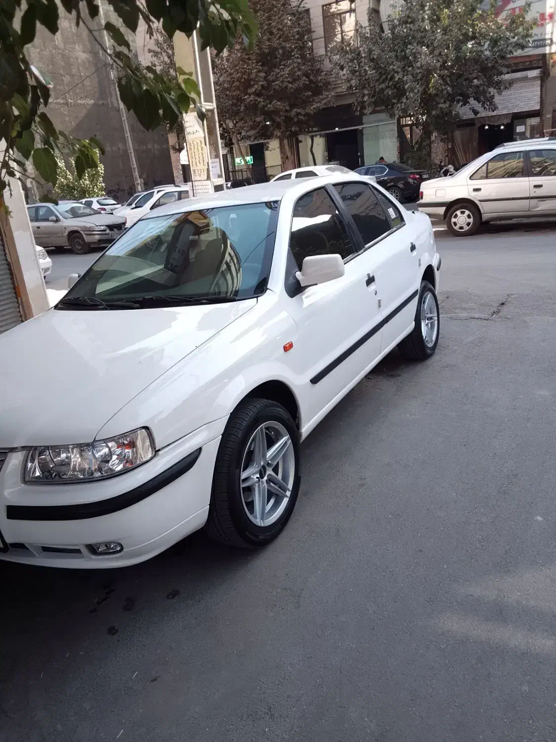 سمند LX XU7 - 1385