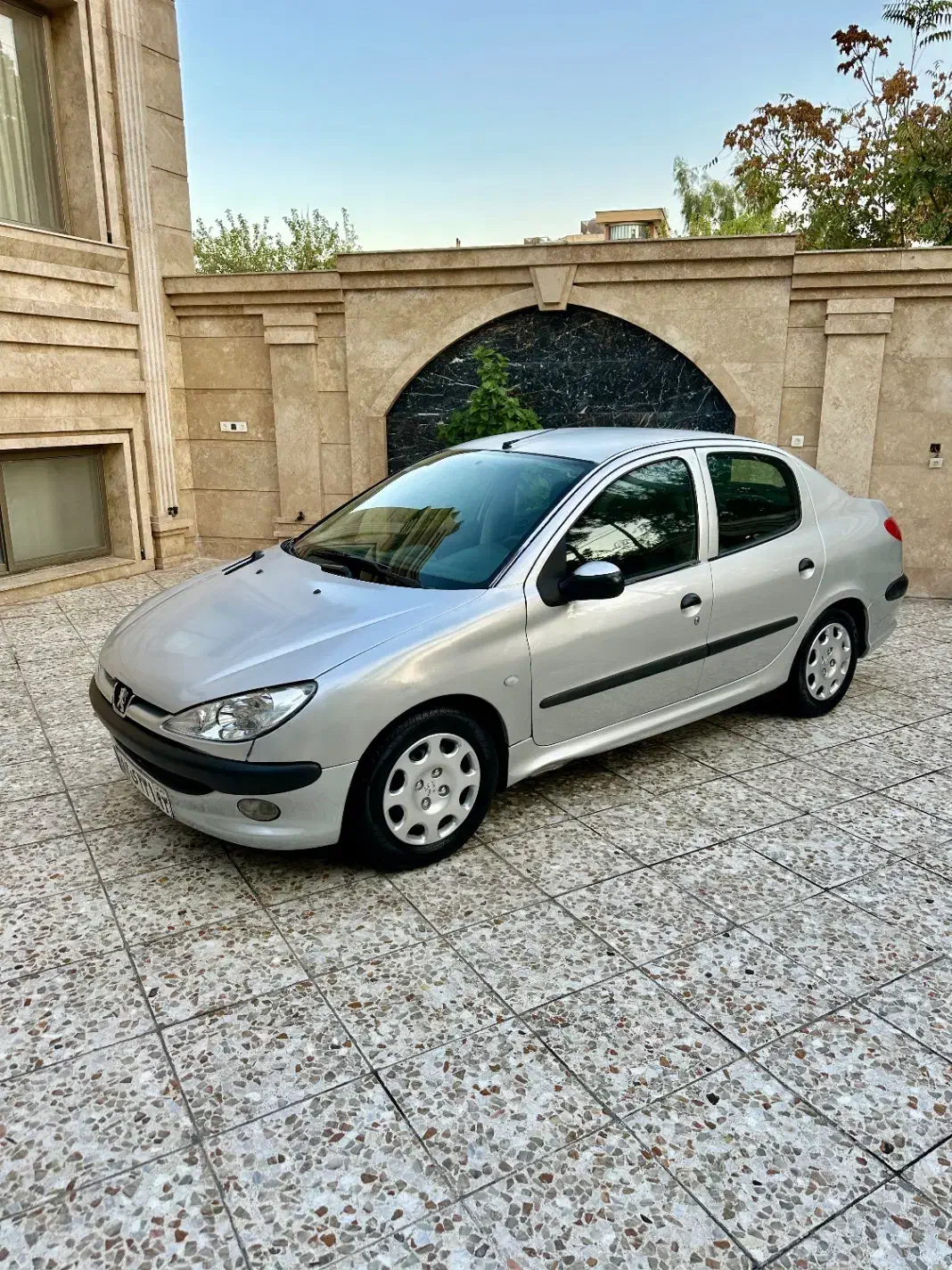 پژو ۲۰۶ صندوق دار v8 - 1389