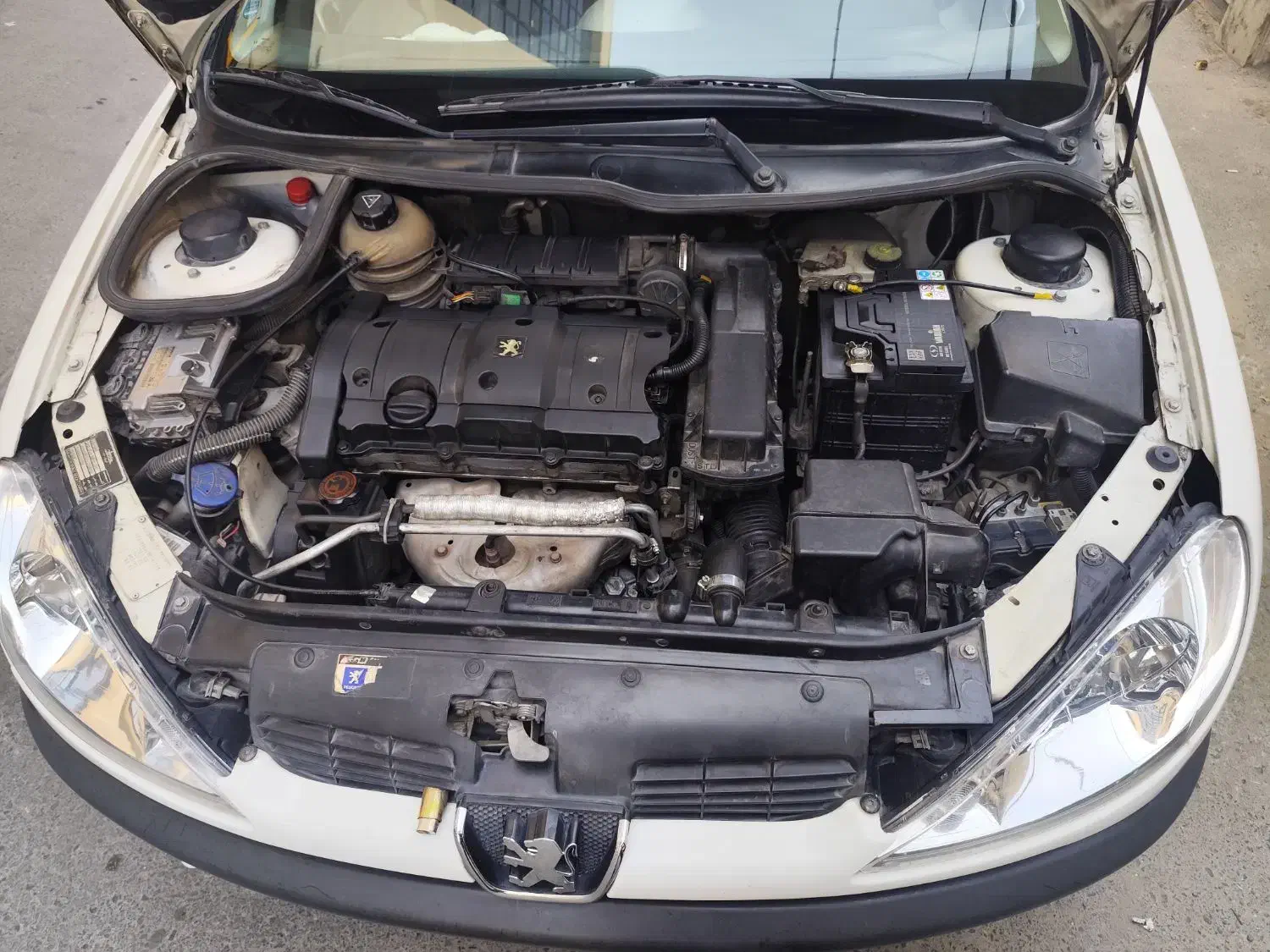 پژو ۲۰۶ صندوق دار v8 - 1388