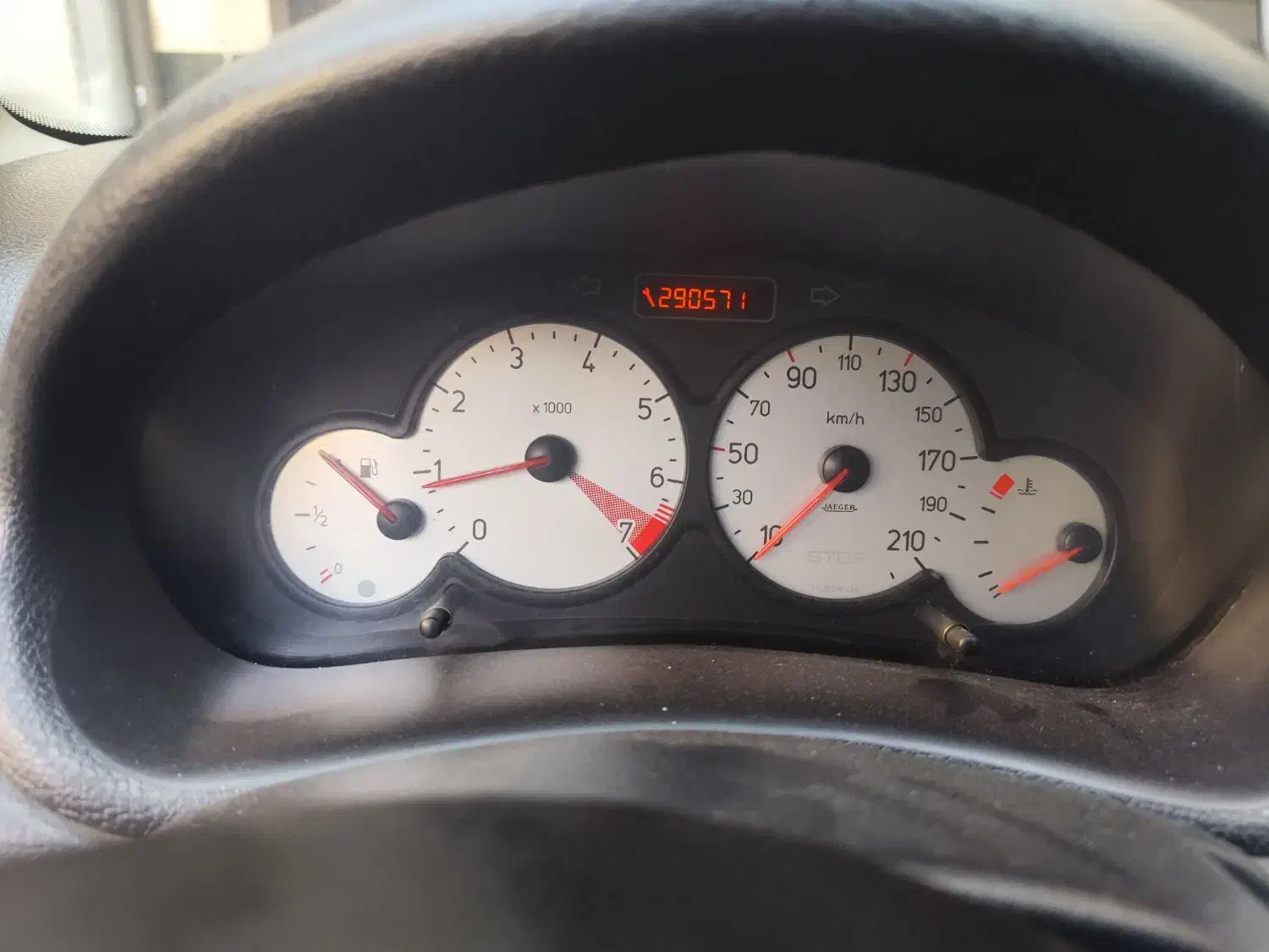 پژو ۲۰۶ صندوق دار v8 - 1388