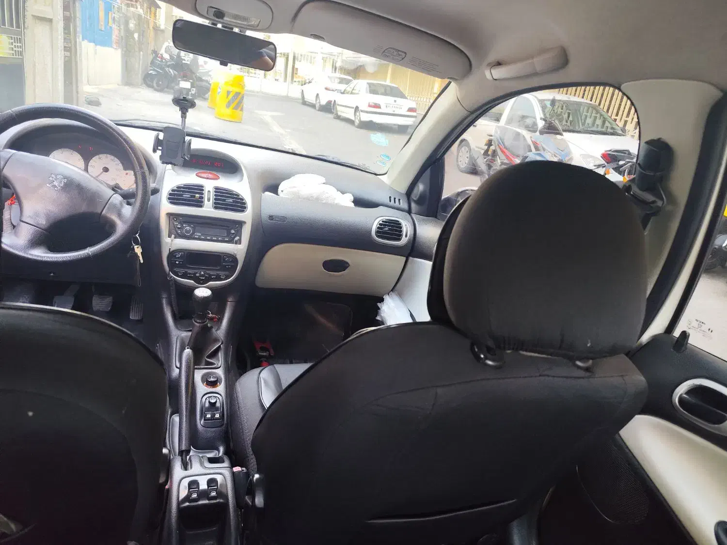 پژو ۲۰۶ صندوق دار v8 - 1388