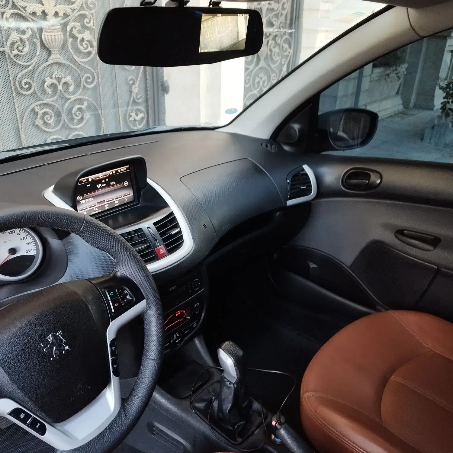 پژو 207 پانوراما دنده‌ای - 1400