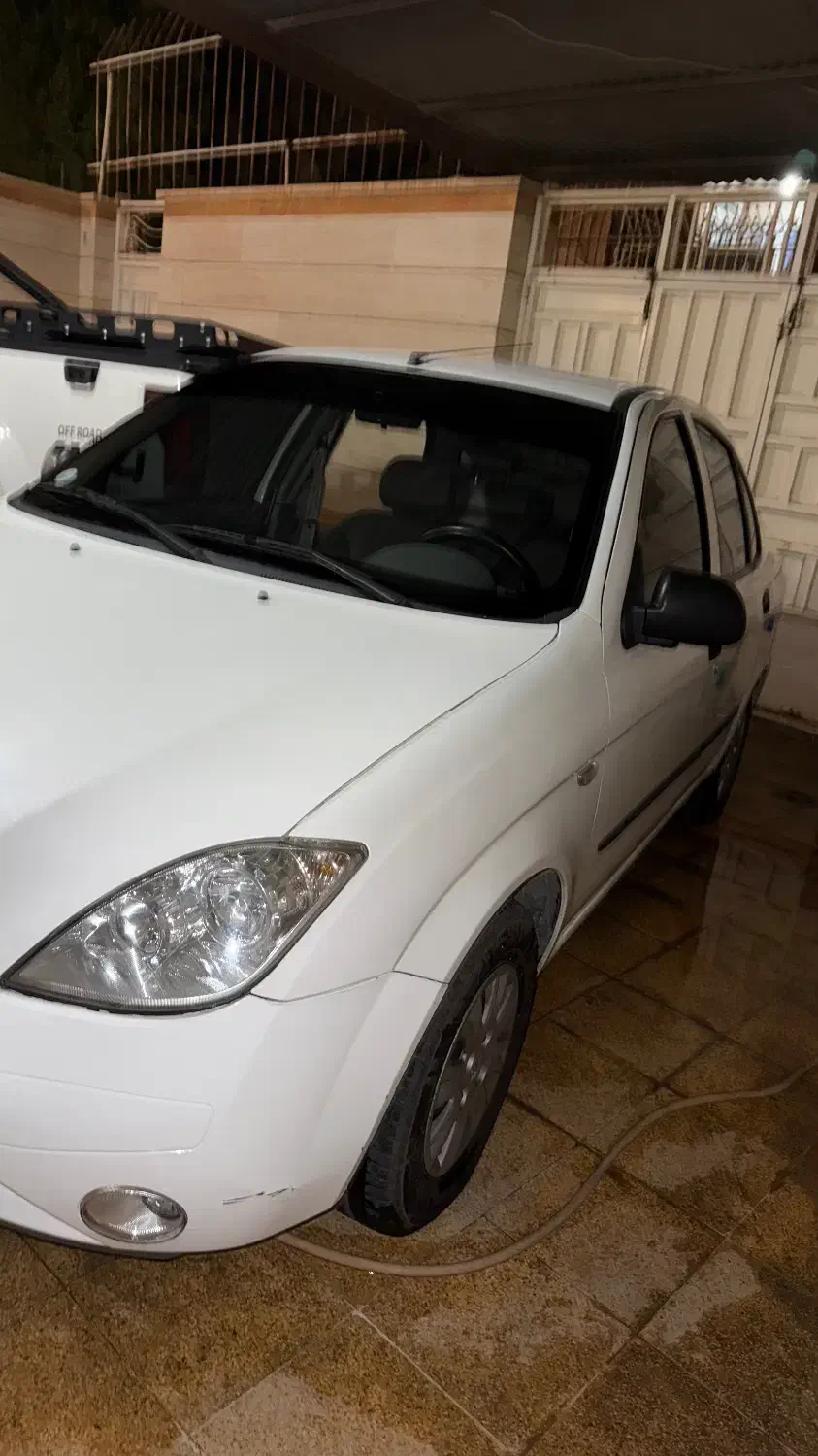 تیبا صندوق دار EX - 1400