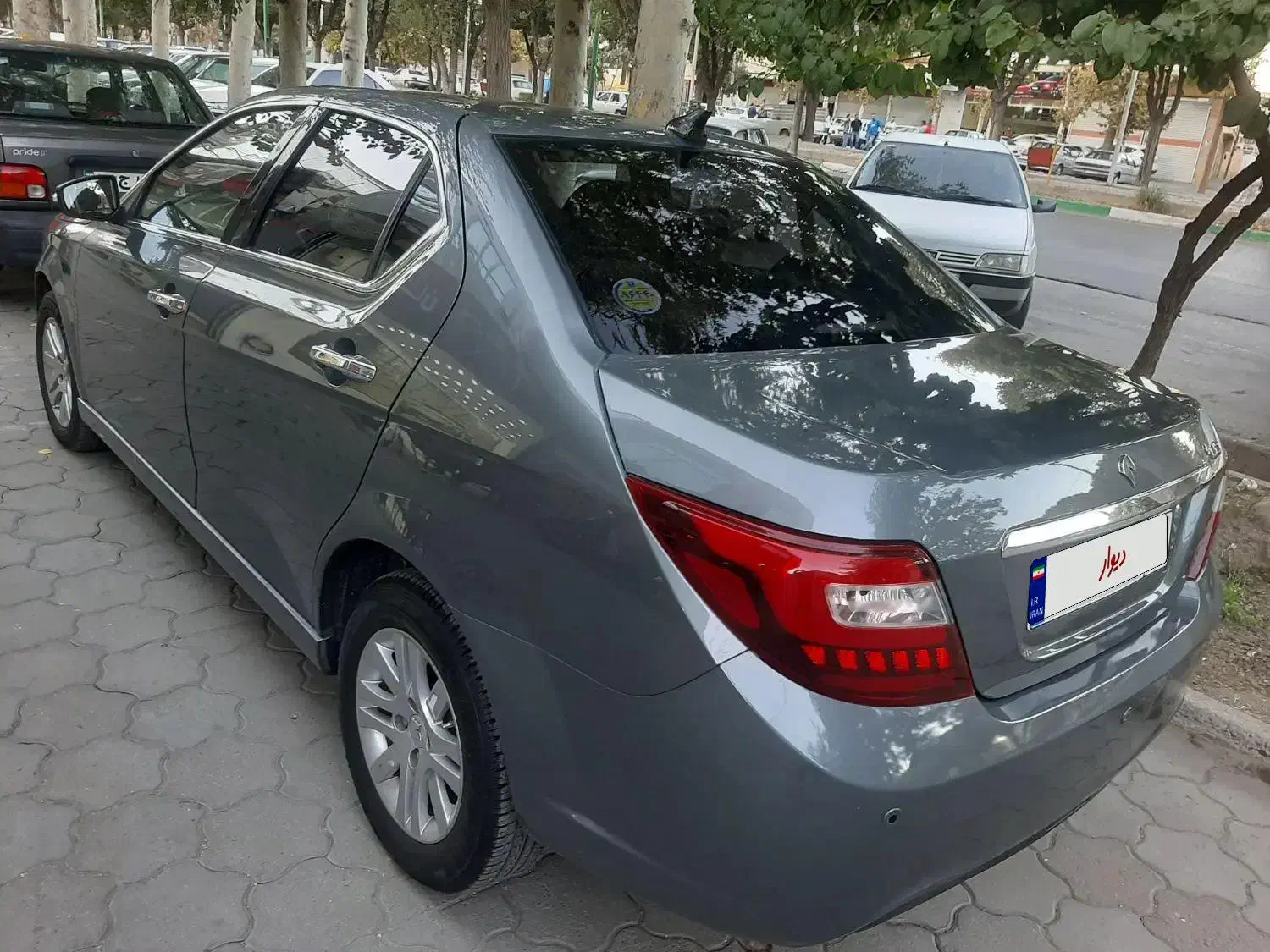 دنا پلاس ۵ دنده EF7 - 1401