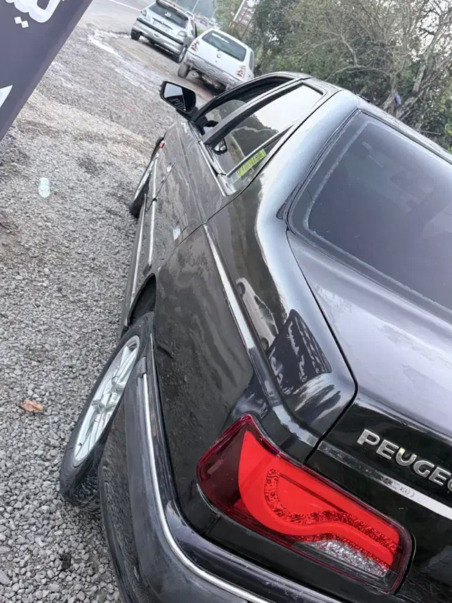 پژو پارس XU7ساده - 1382