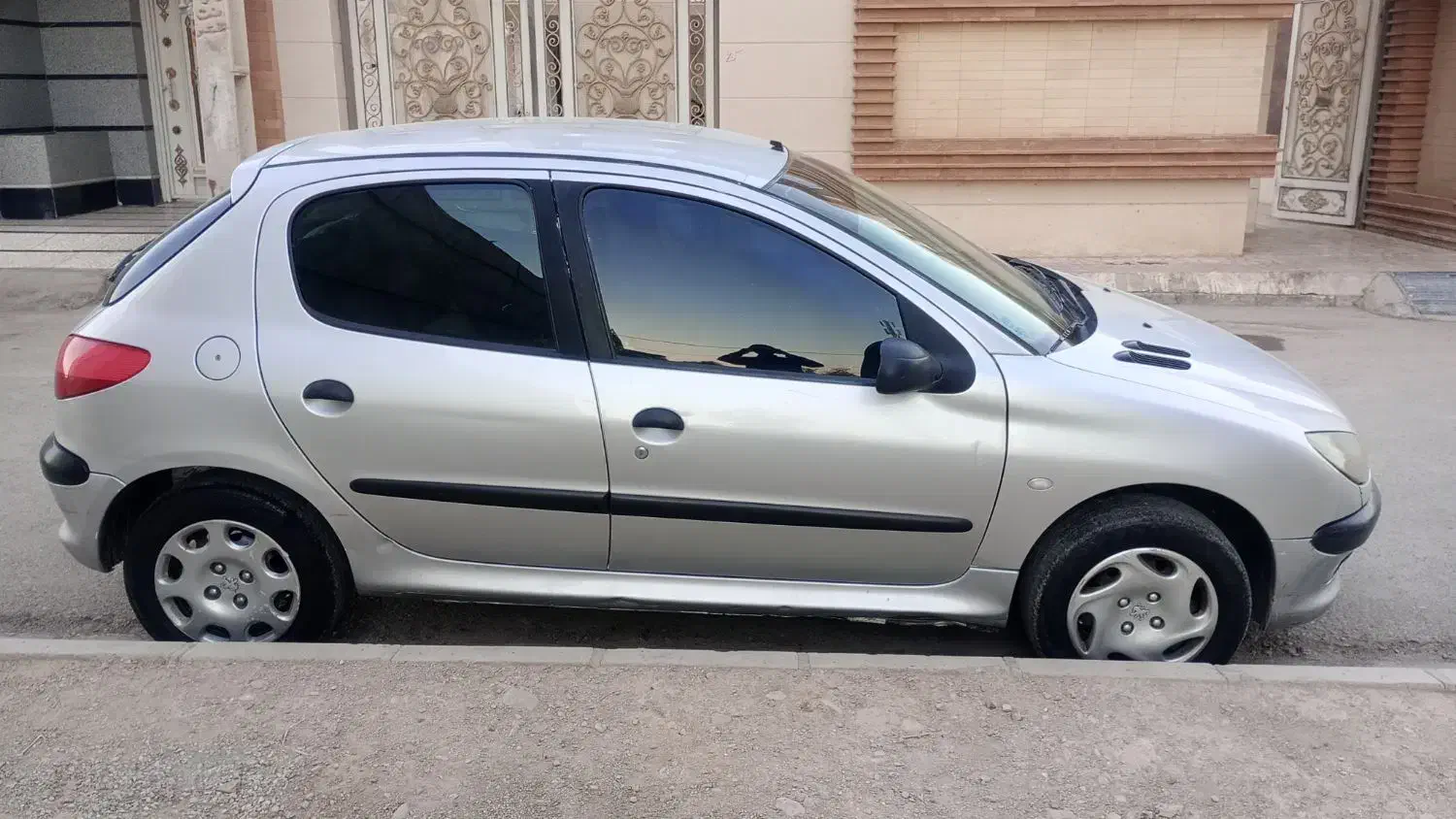 پژو 206 تیپ 2 - 1383