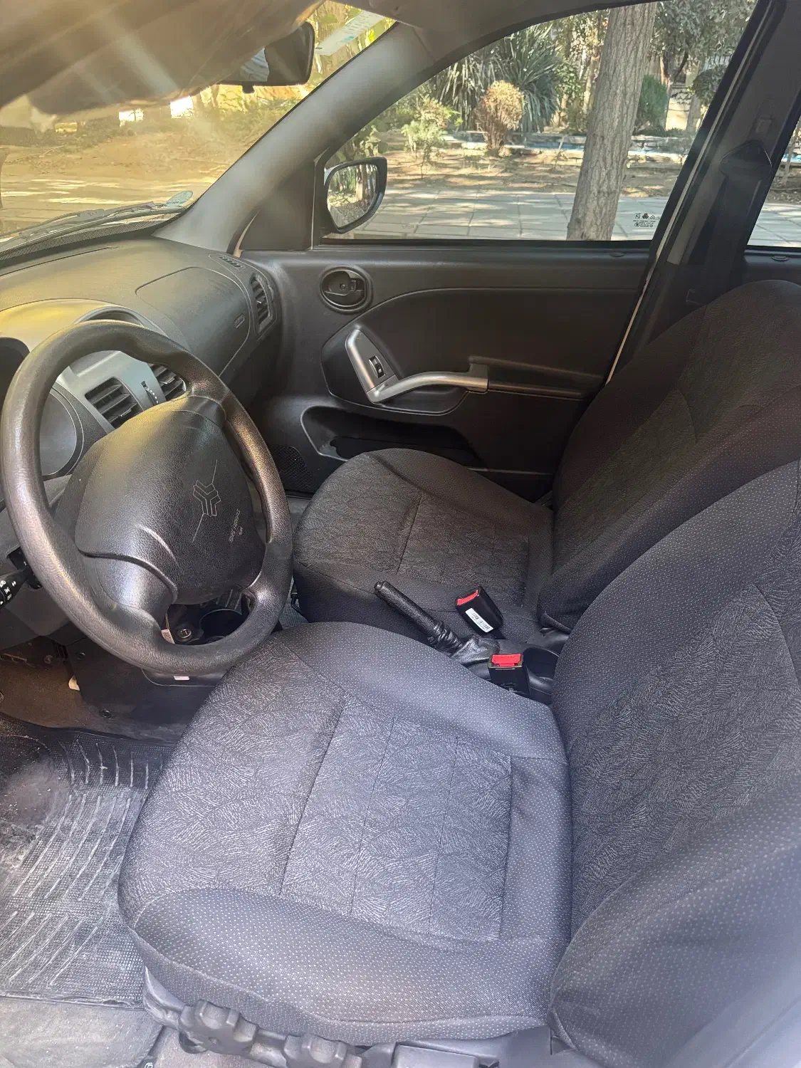 کوییک R دنده‌ای - 1402