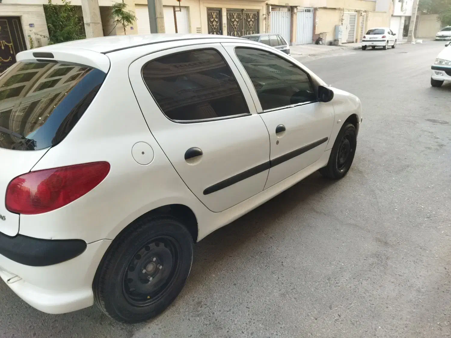 پژو 206 تیپ 2 - 1390