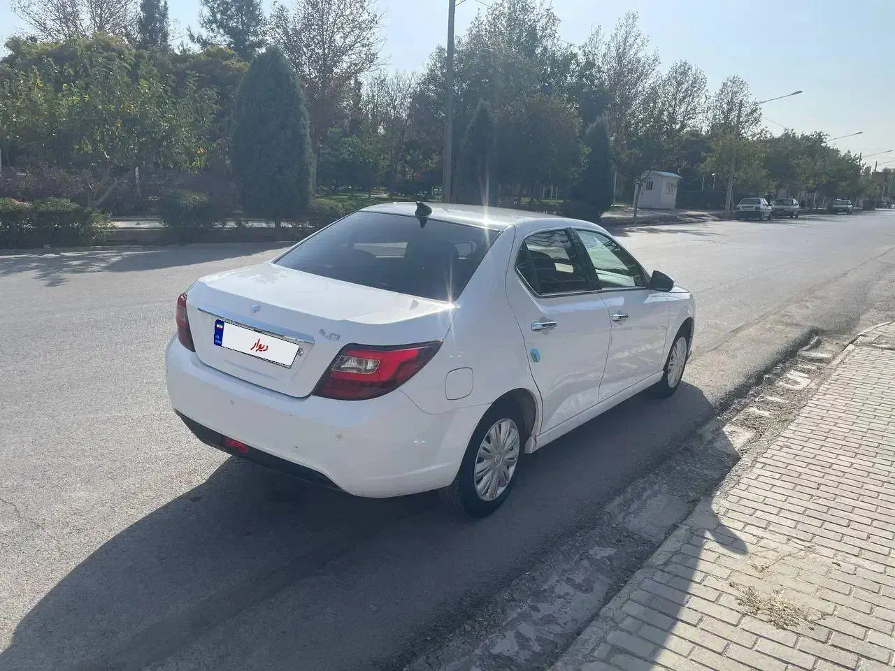 دنا پلاس ۵ دنده EF7 - 1402