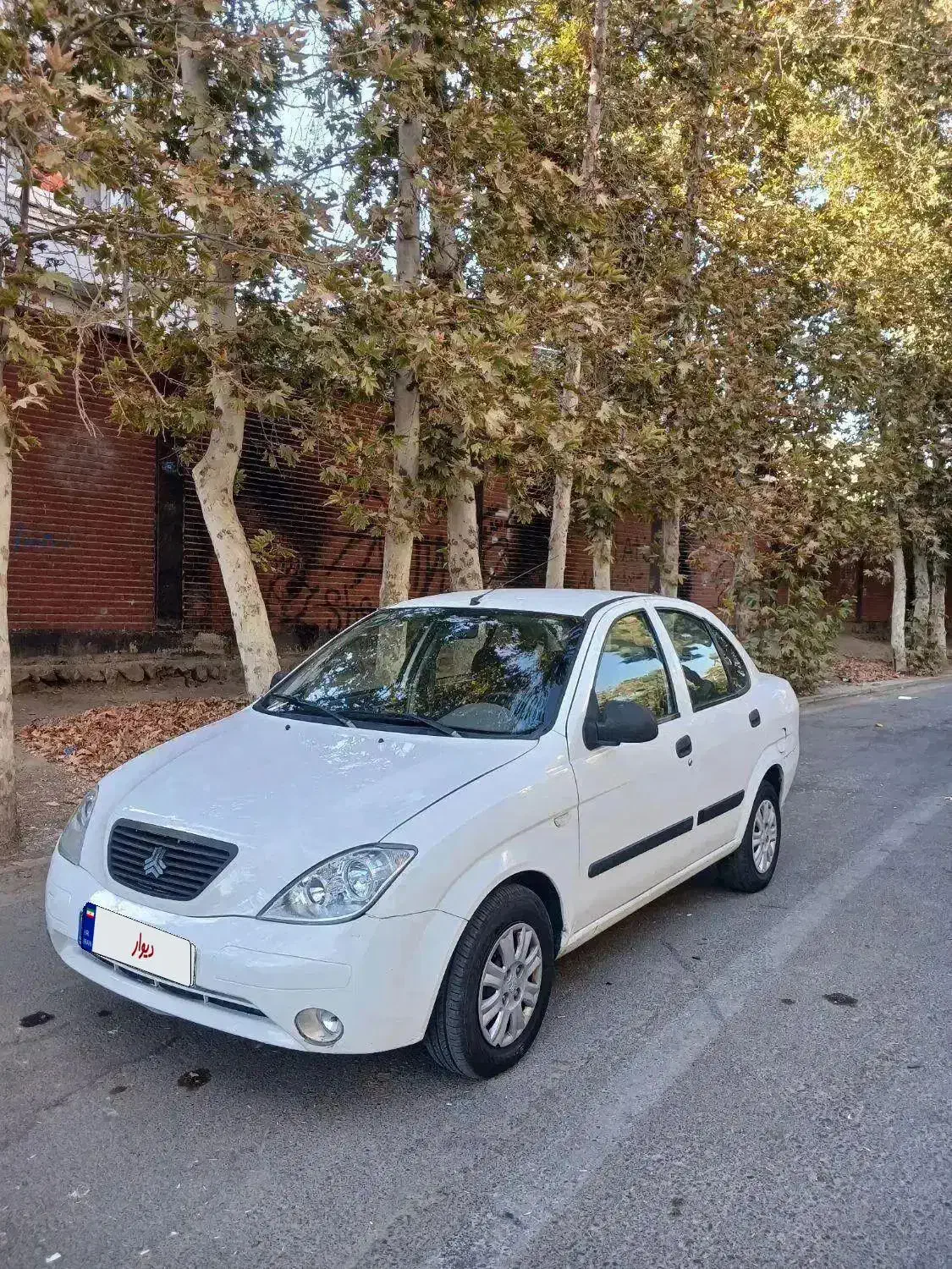 تیبا صندوق دار SX - 1390