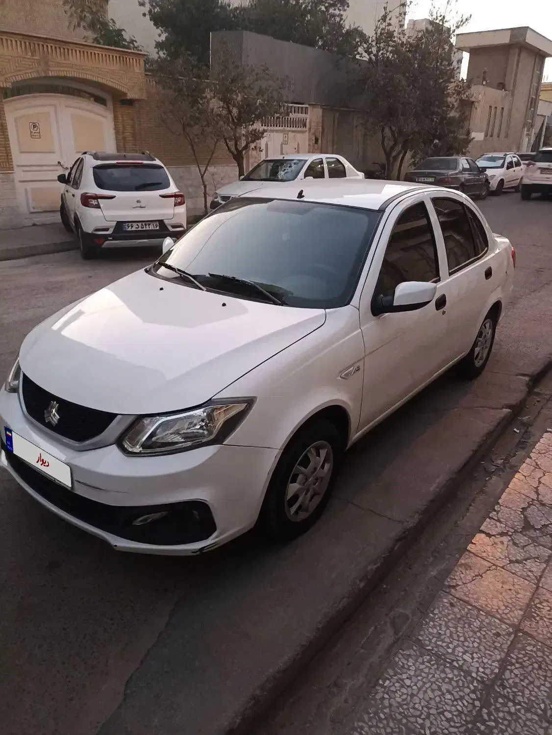 ساینا S دنده‌ای معمولی - 1401