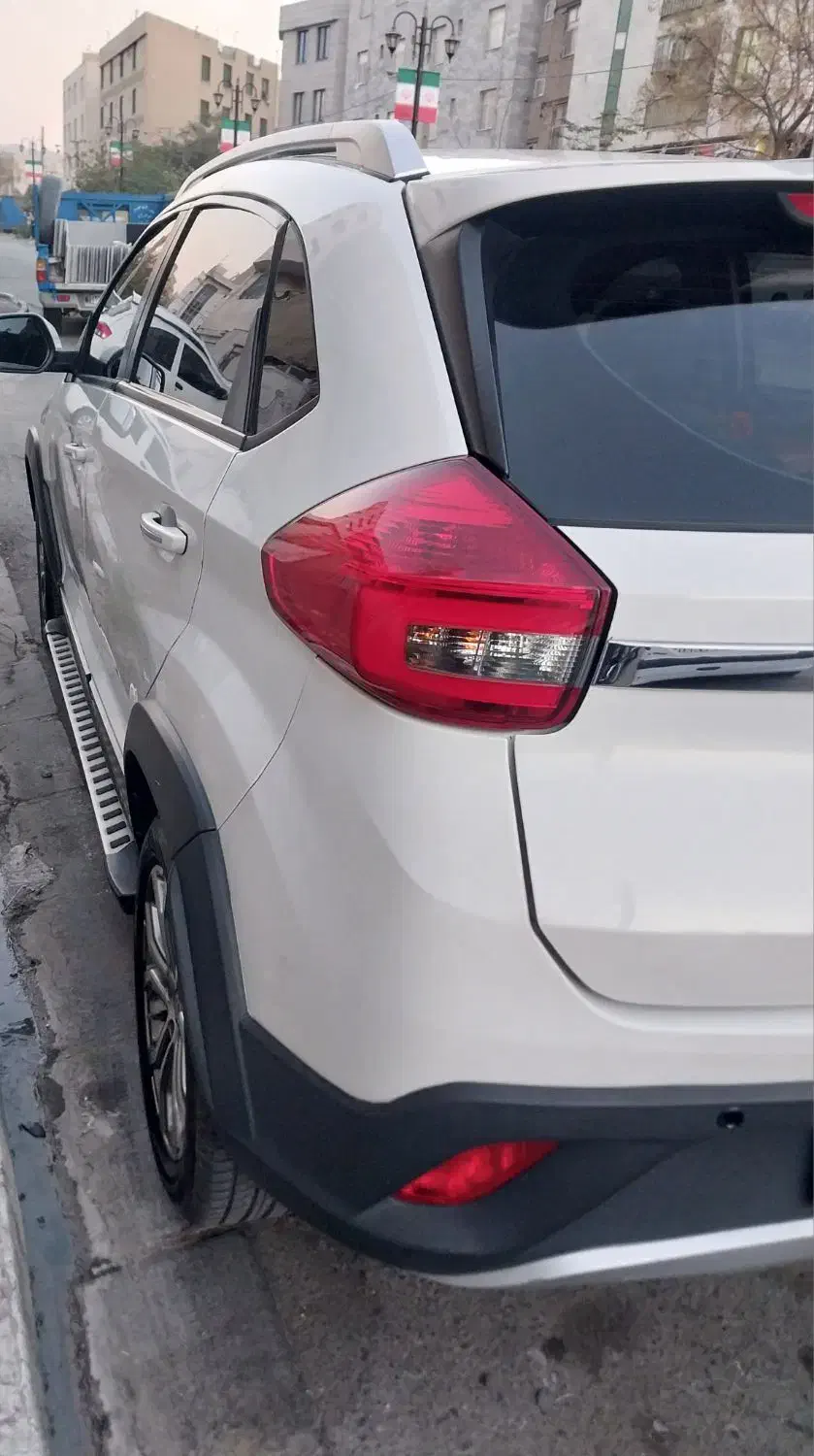 ام وی ام X22 اتوماتیک اسپرت اکسلنت - 1396