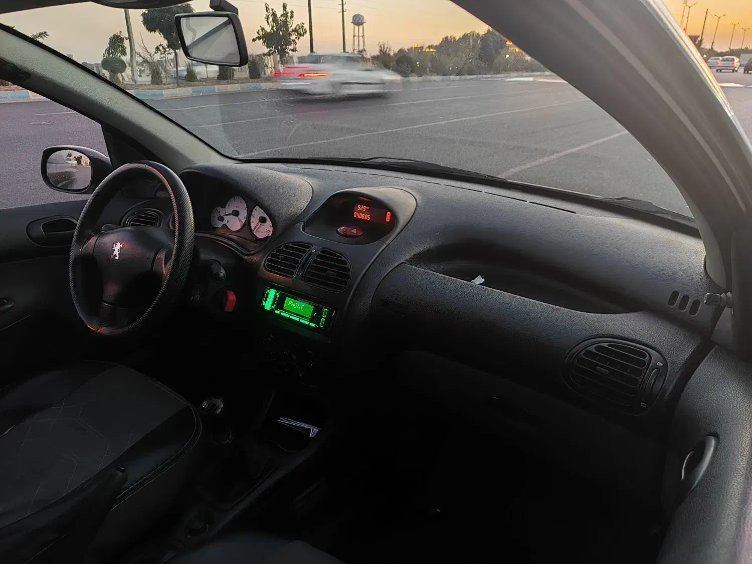 پژو 206 تیپ 2 - 1398