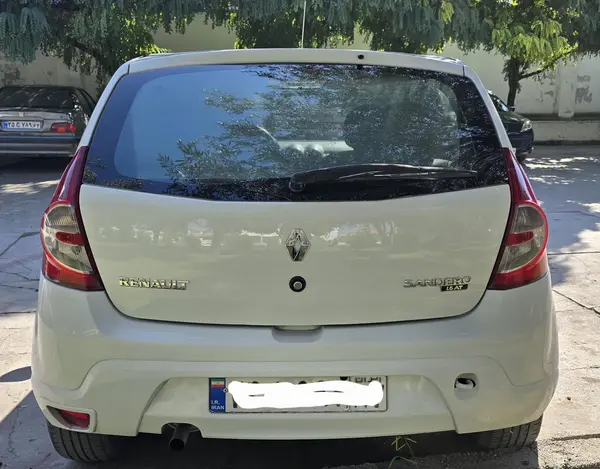 رنو ساندرو اتوماتیک - 1395