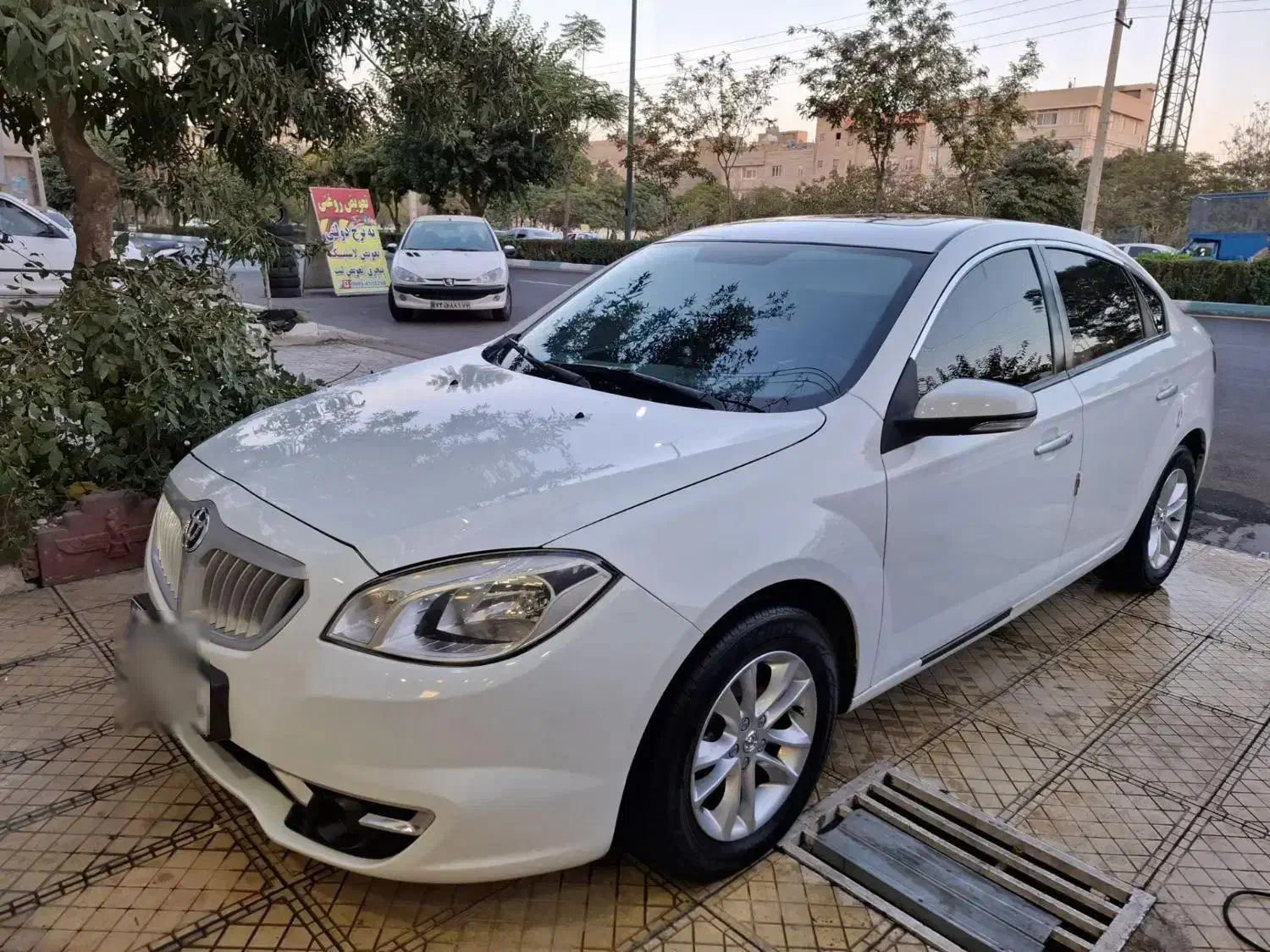 خودرو برلیانس، H330 آگهی ann_20911007