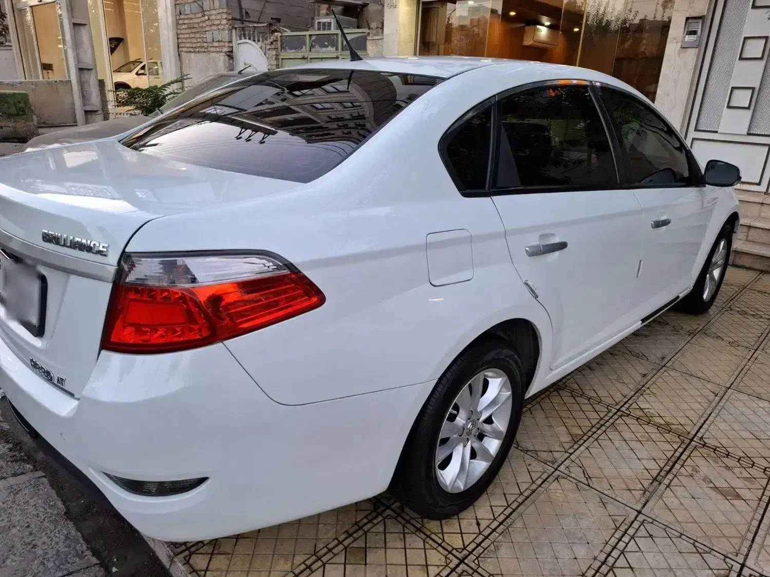 برلیانس H330 اتوماتیک 1500 - 1397