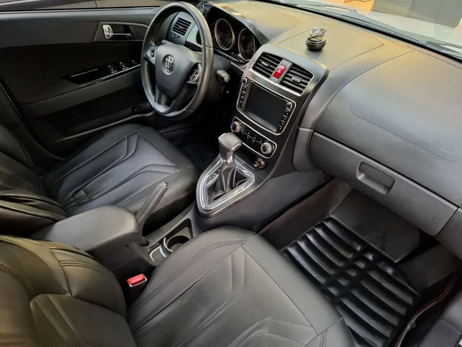 برلیانس H330 اتوماتیک 1500 - 1397