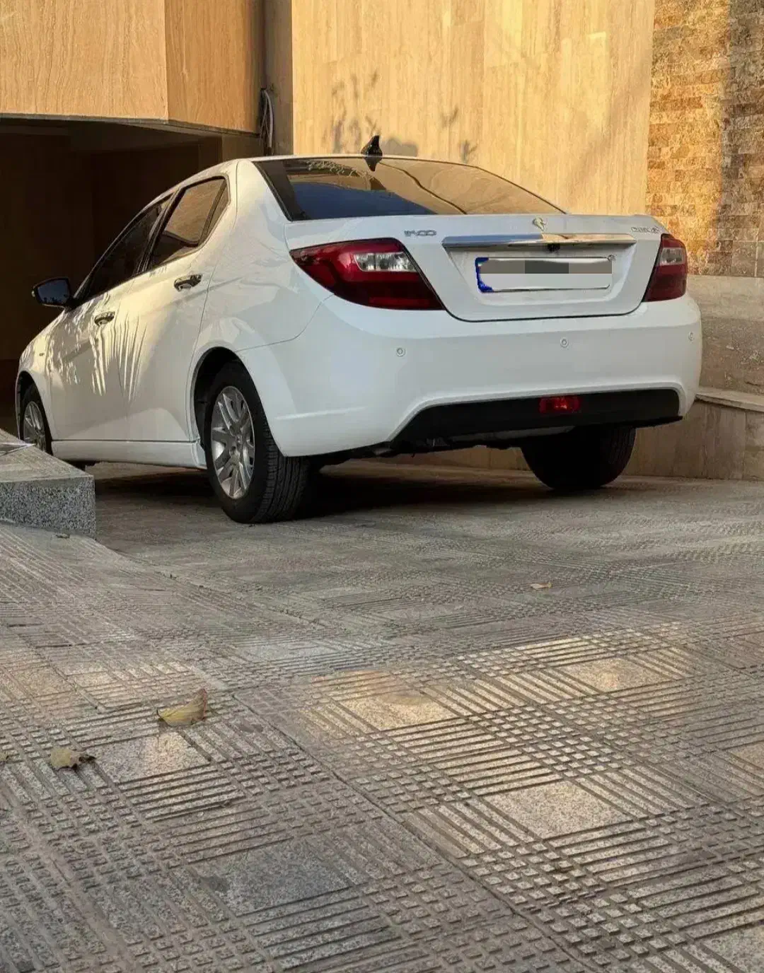 دنا پلاس تیپ ۲ سانروف ۴ ایربگ - 1401