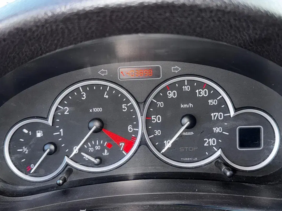 پژو 206 تیپ 6 - 1387