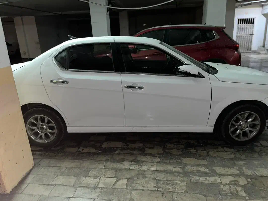 دنا پلاس ۵ دنده EF7 - 1402