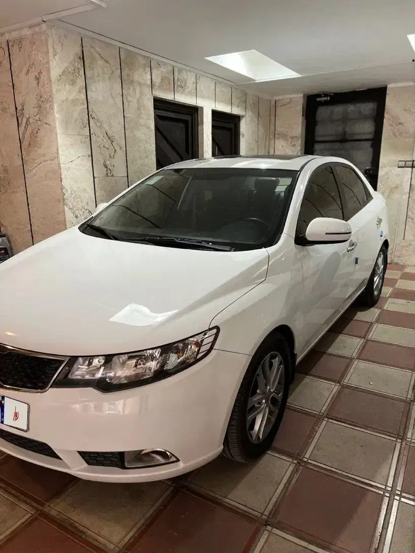 خودرو کیا، سراتو مونتاژ آگهی ann_20911094