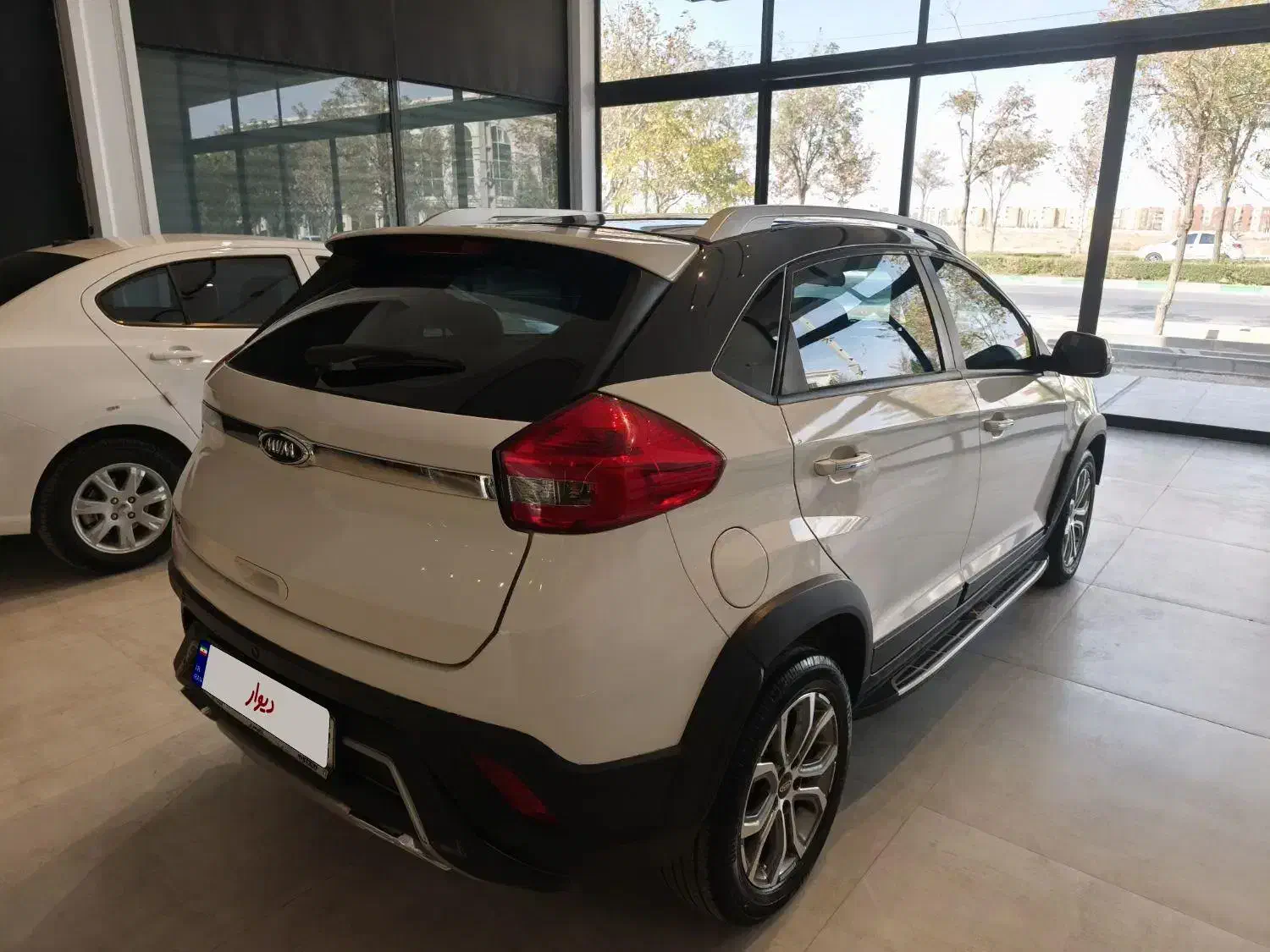 خودرو ام وی ام، X22 آگهی ann_20911135