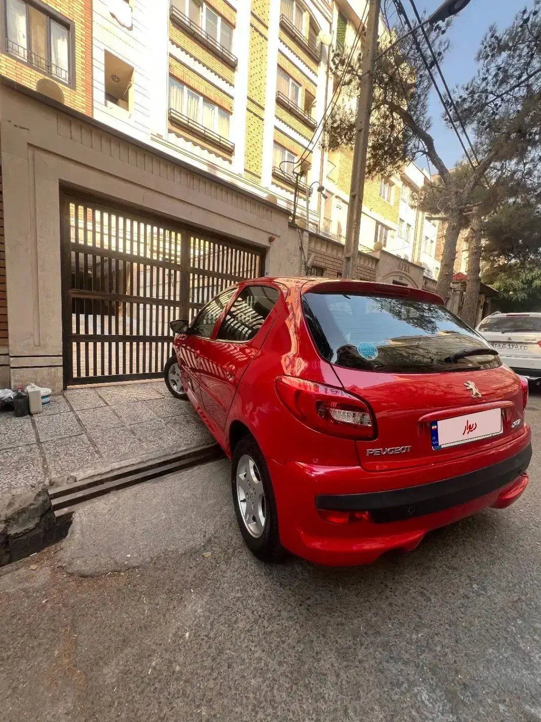 پژو 207 اتوماتیک TU5P - 1402