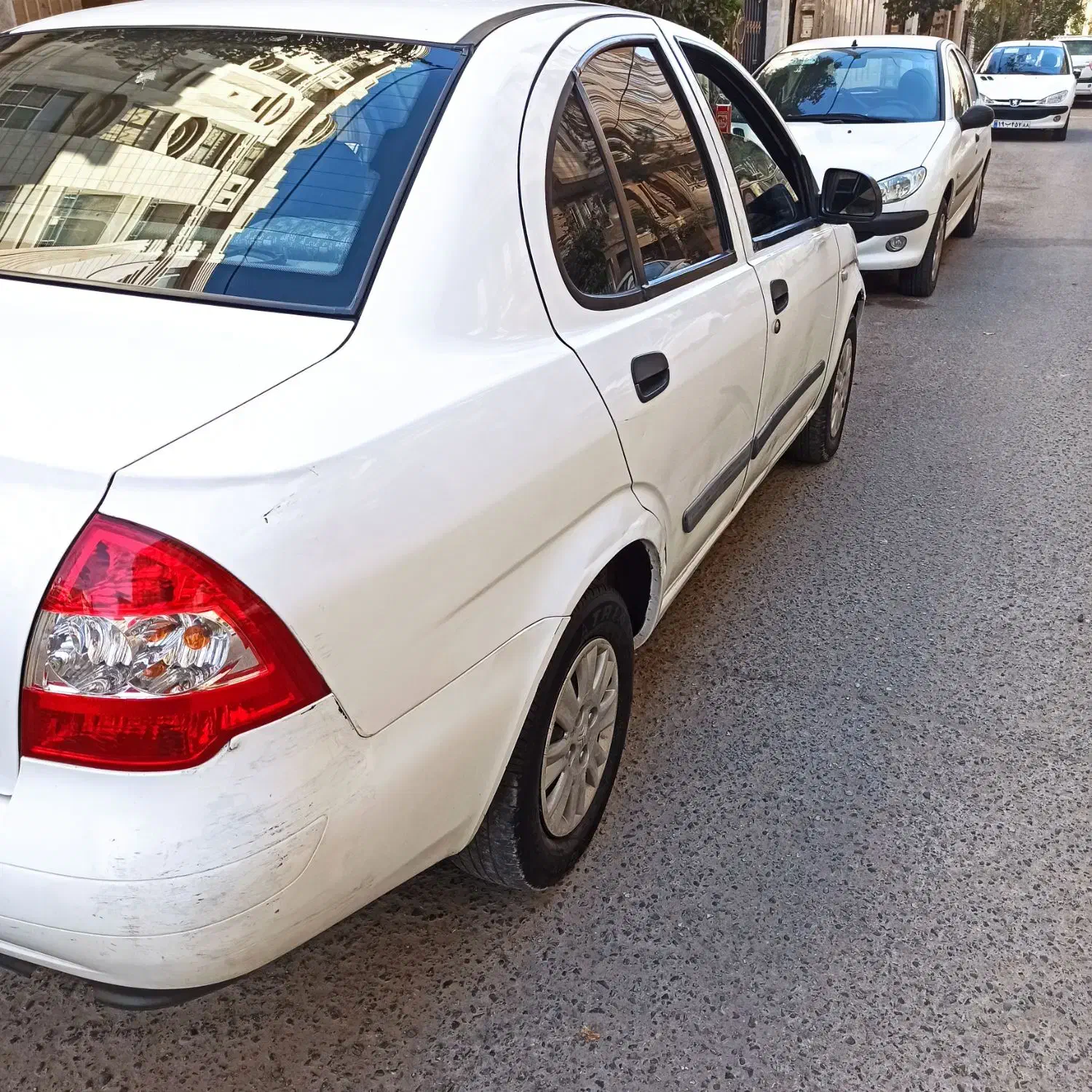 تیبا صندوق دار SX - 1395