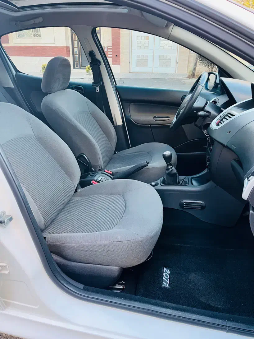 پژو 207 پانوراما دنده‌ای - 1401