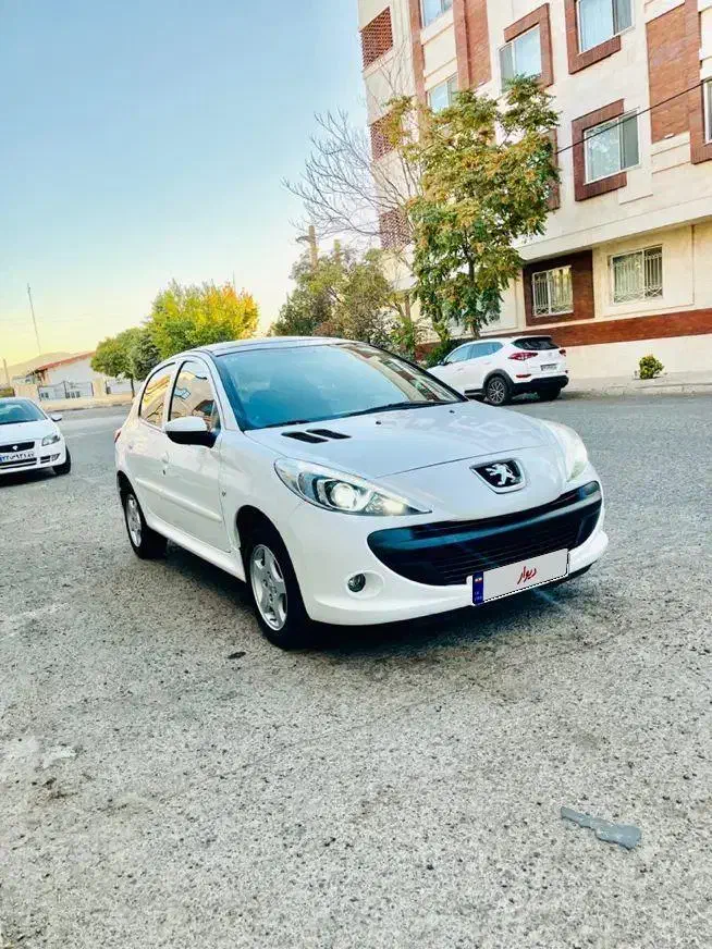 پژو 207 پانوراما دنده‌ای - 1401