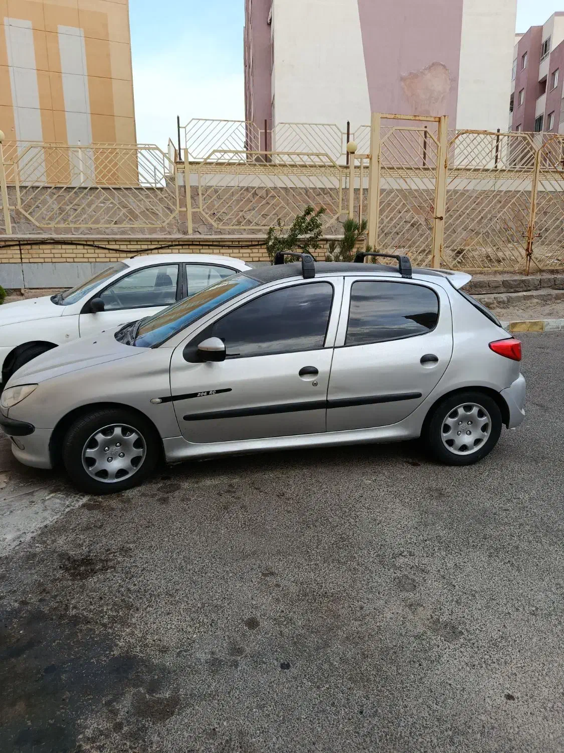 پژو 206 تیپ 2 - 1383