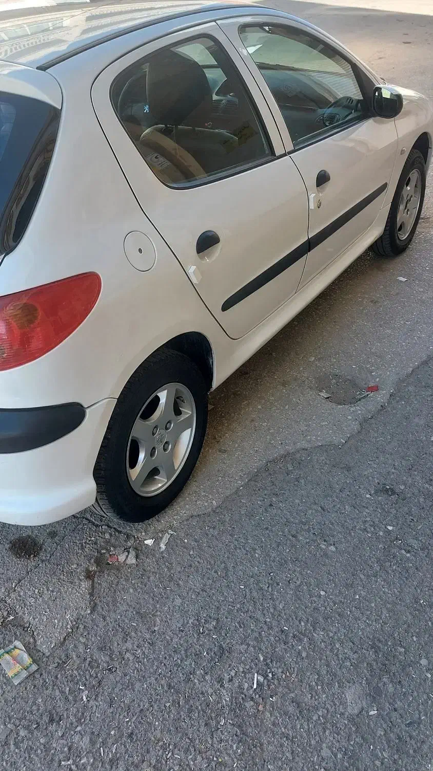 پژو 206 تیپ 3 - 1395