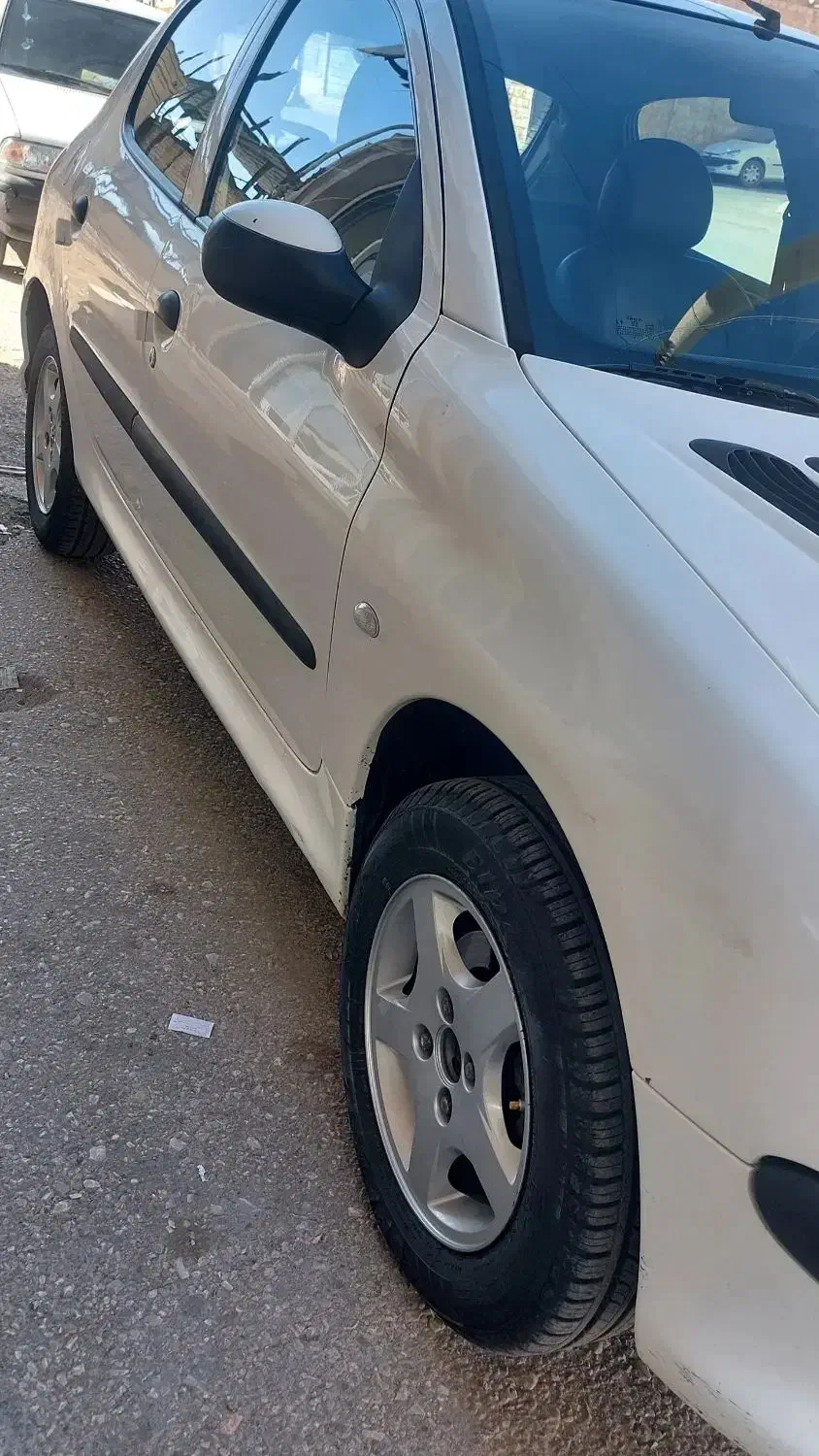 پژو 206 تیپ 3 - 1395