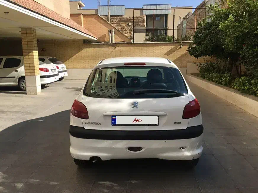 پژو 206 تیپ 2 - 1390