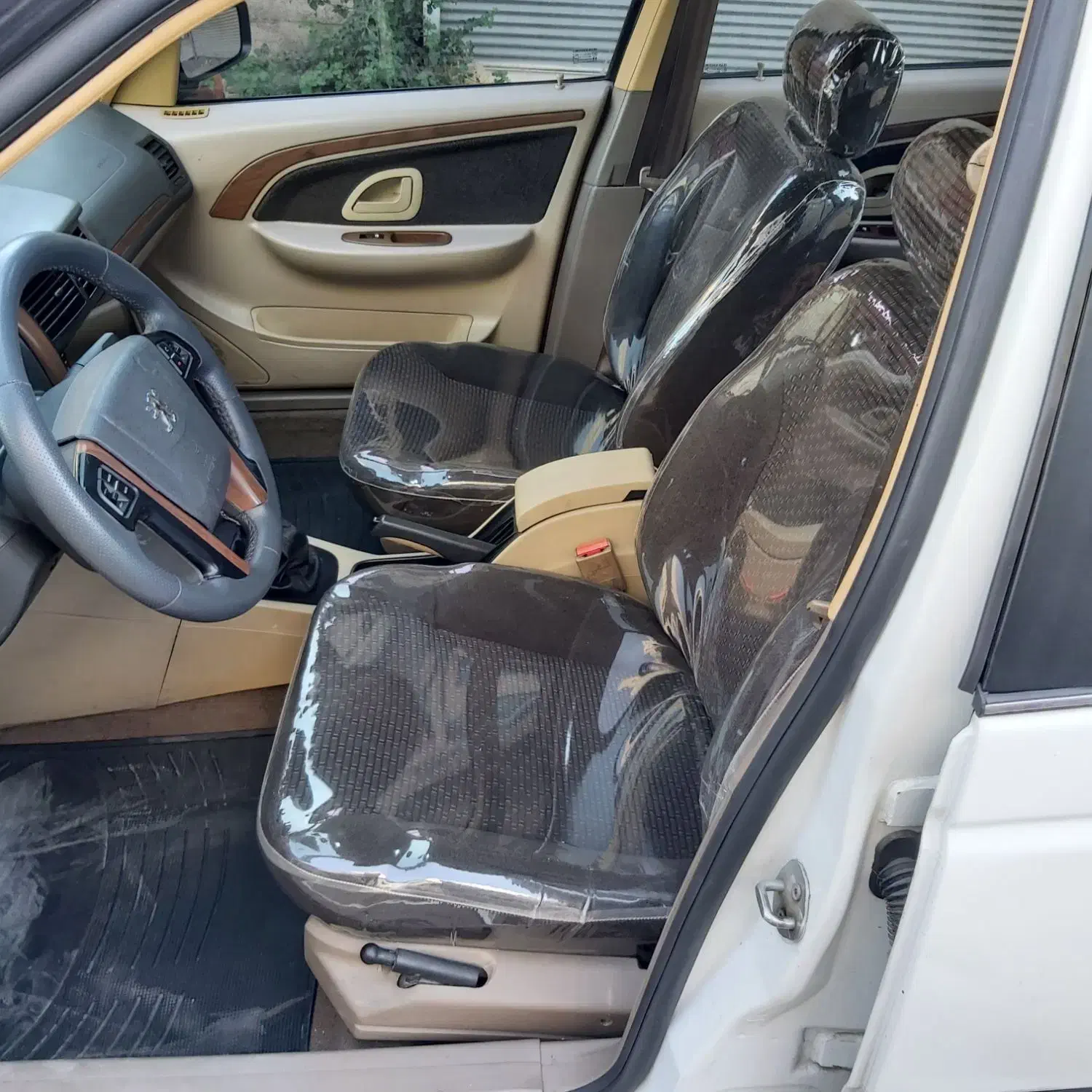 پژو پارس سال - 1395