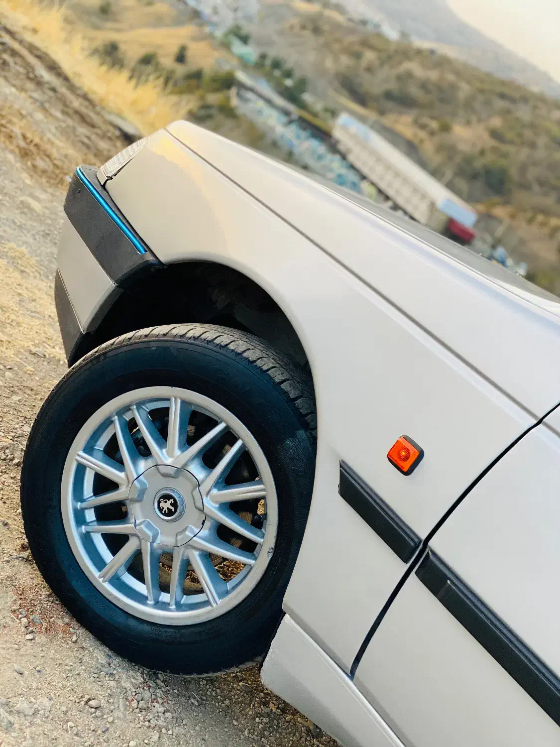 پژو 405 GLX - 1389