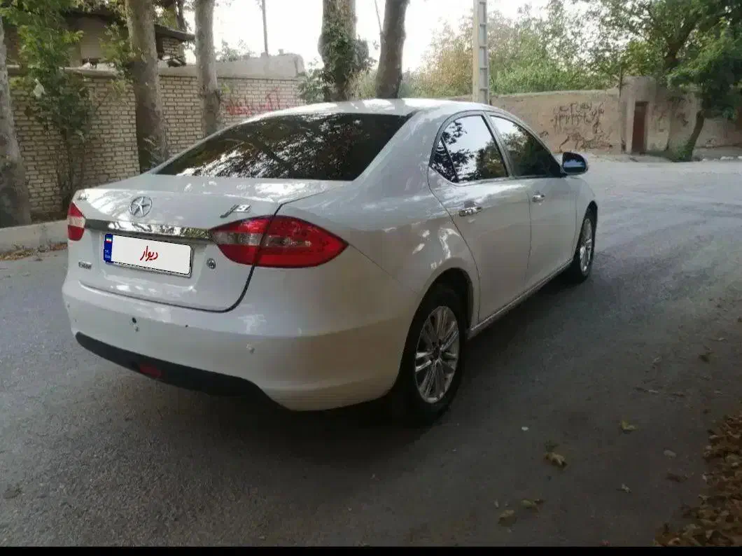 جک J5 اتوماتیک - 1396