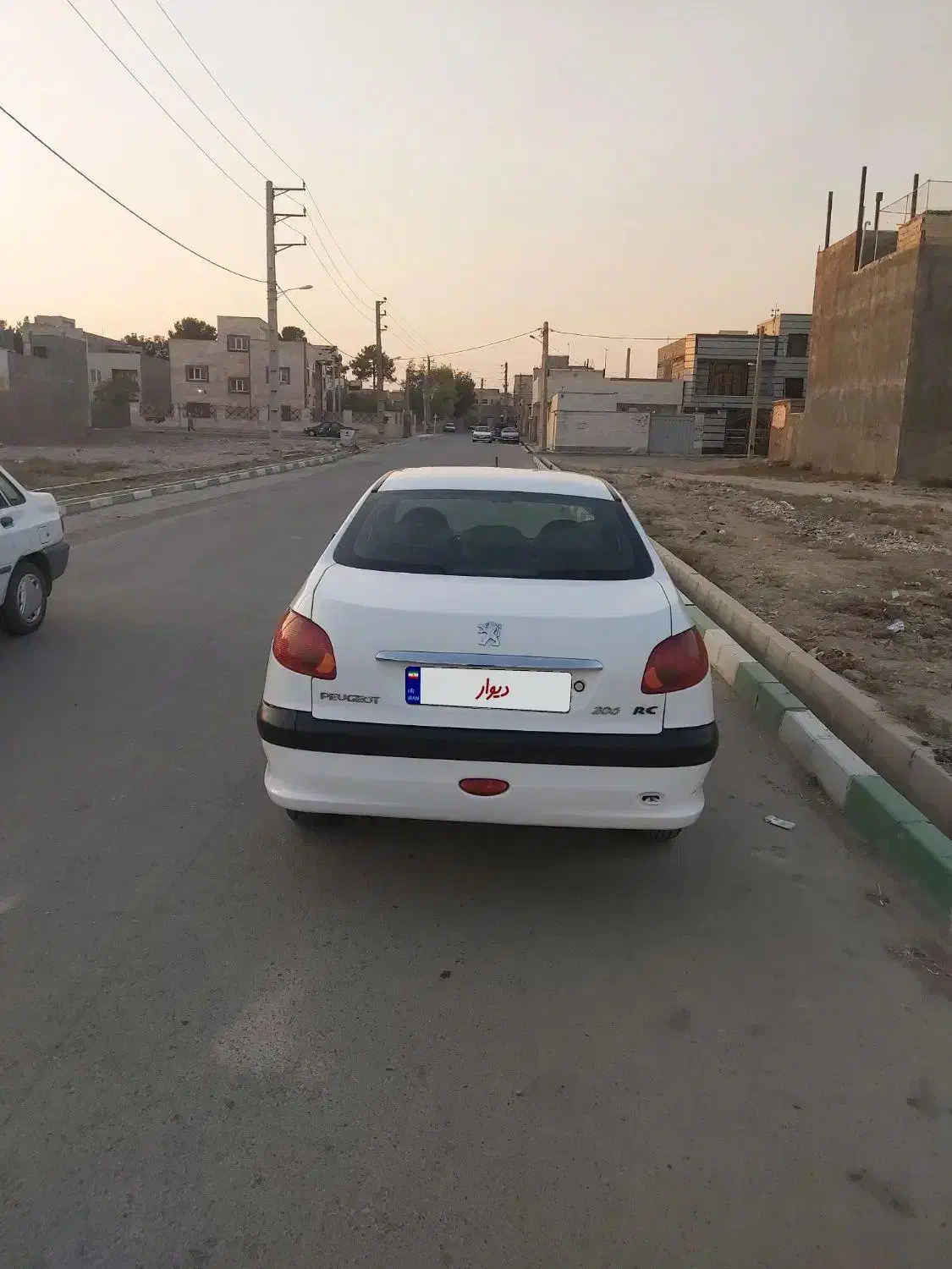 پژو 206 تیپ 5 - 1395