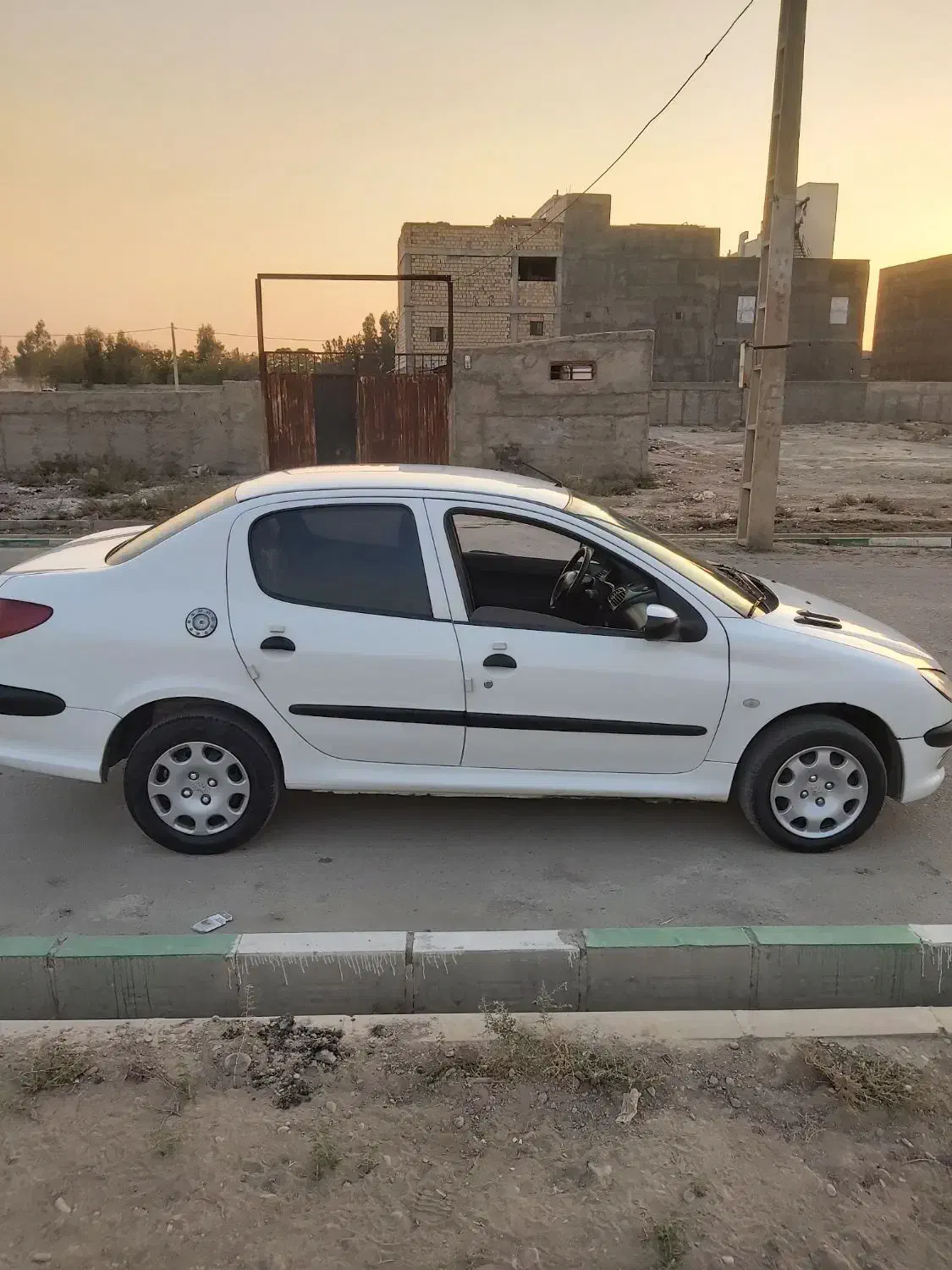 پژو 206 تیپ 5 - 1395