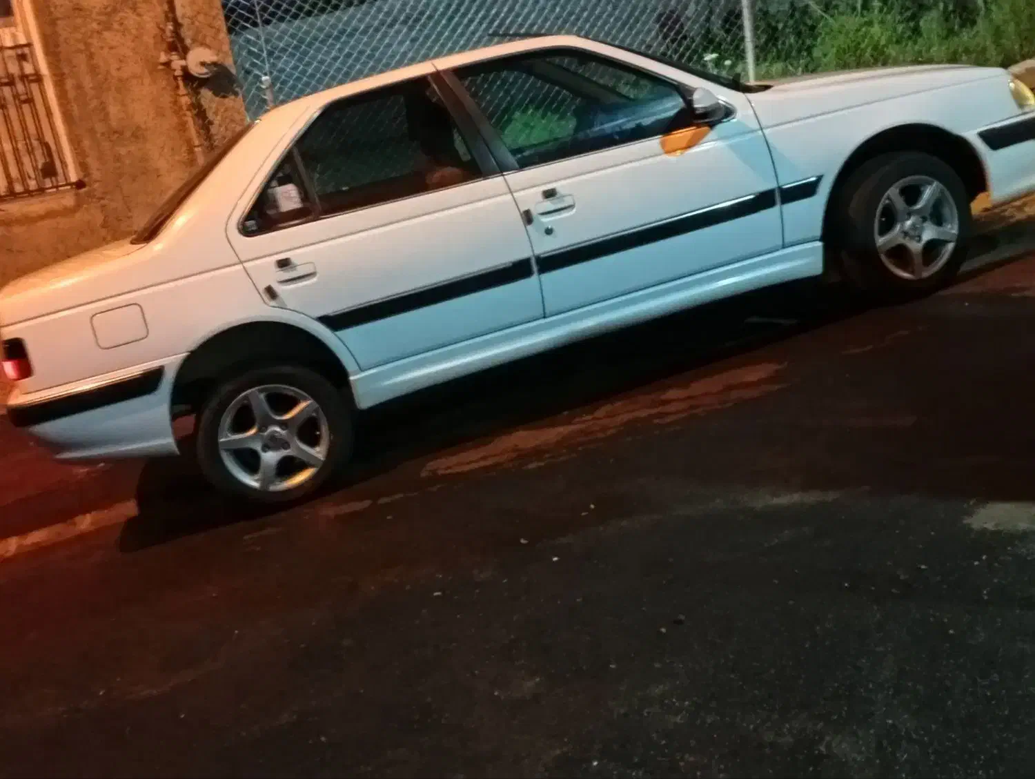 پژو پارس XU7P - 1401