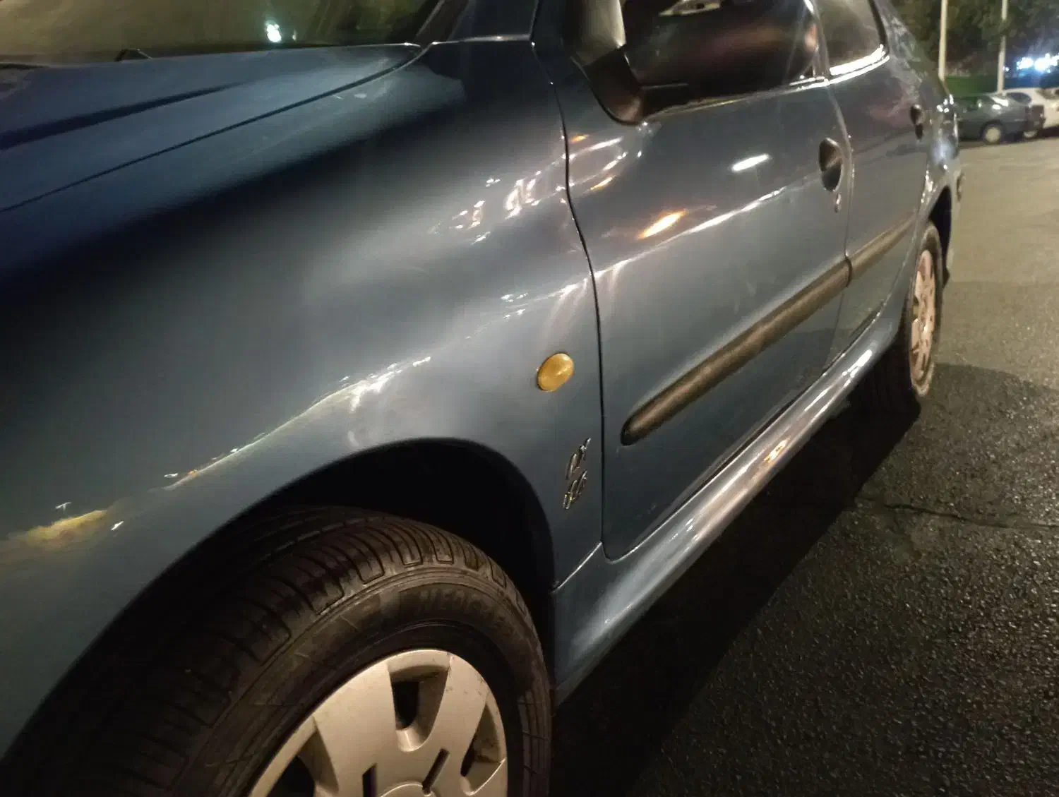 پژو ۲۰۶ صندوق دار v8 - 1393