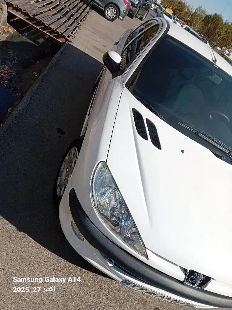 پژو ۲۰۶ صندوق دار v8 - 1396