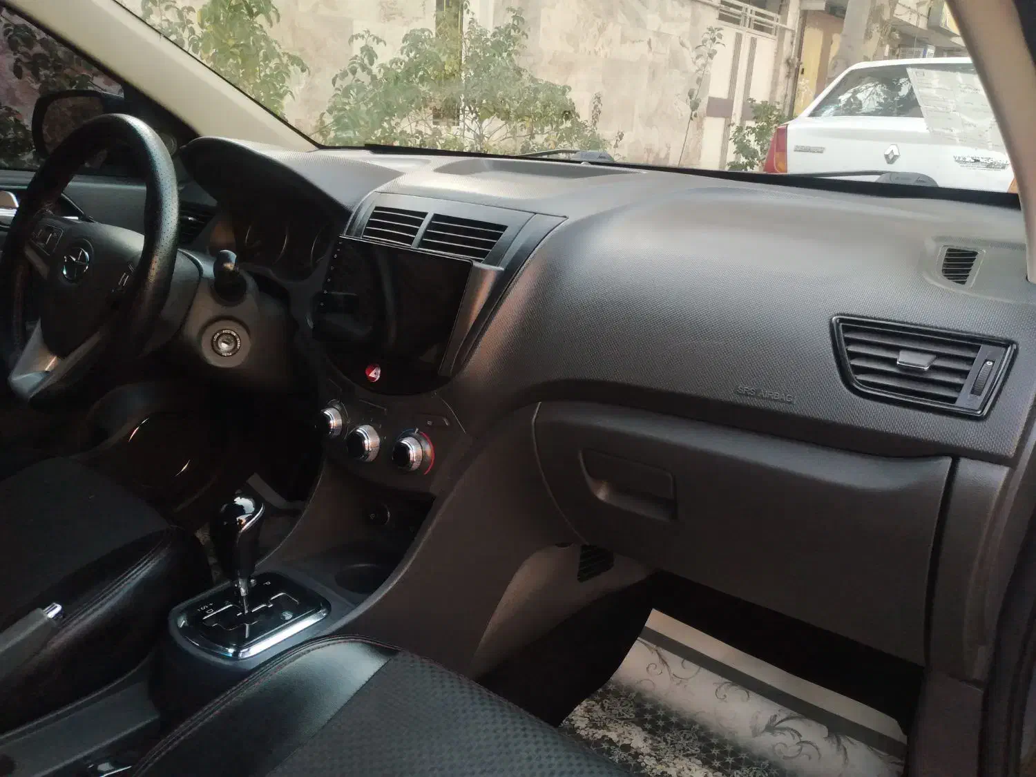 جک J4 اتوماتیک ساده - 1401