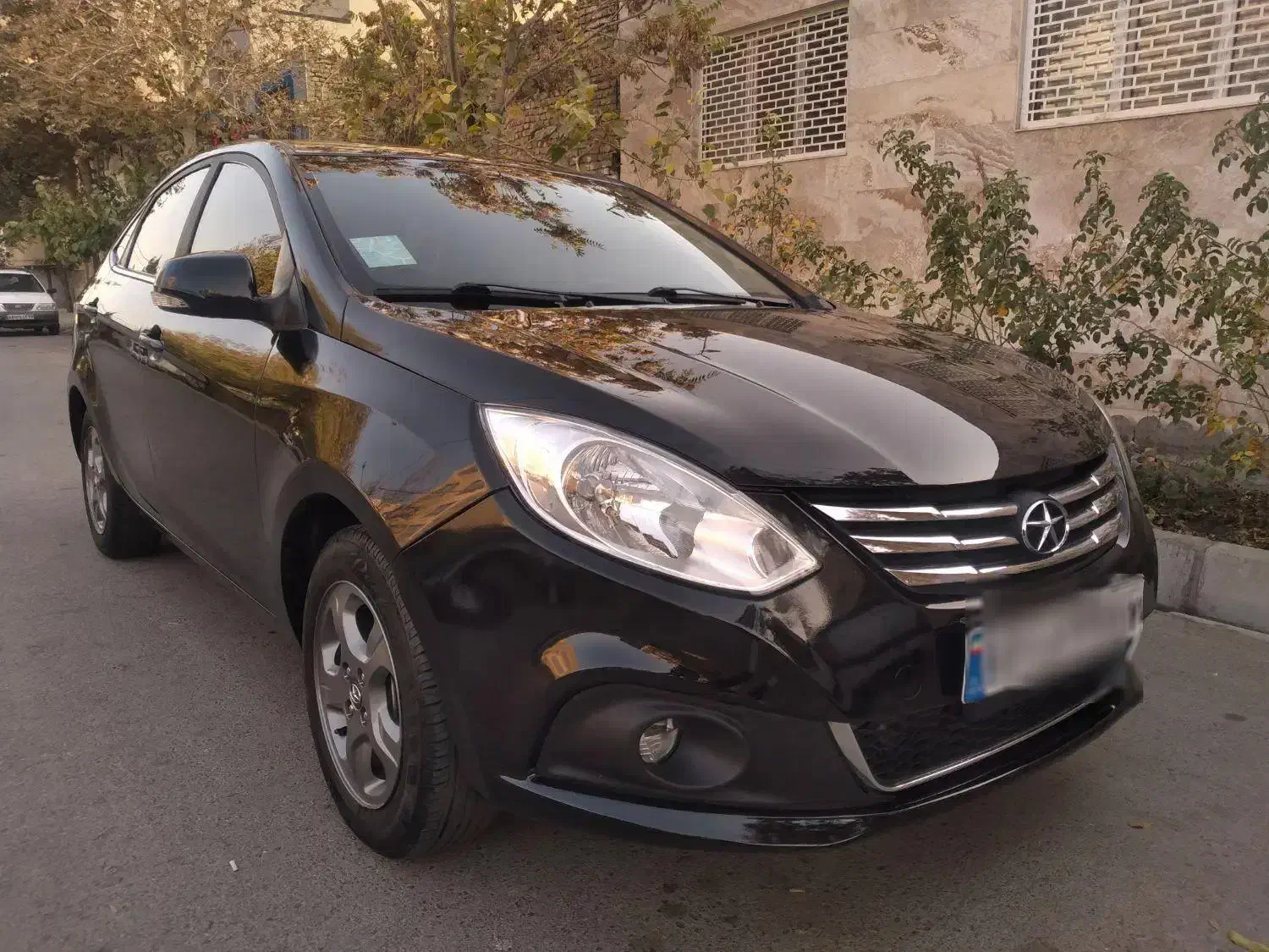 جک J4 اتوماتیک ساده - 1401