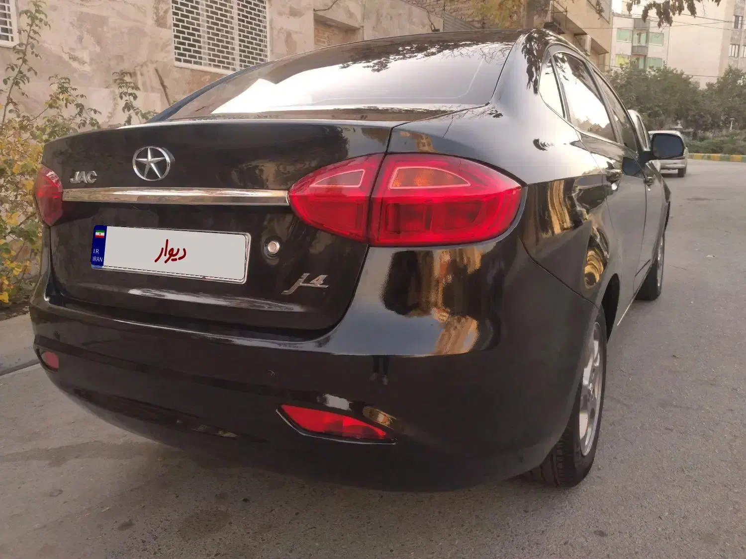 جک J4 اتوماتیک ساده - 1401