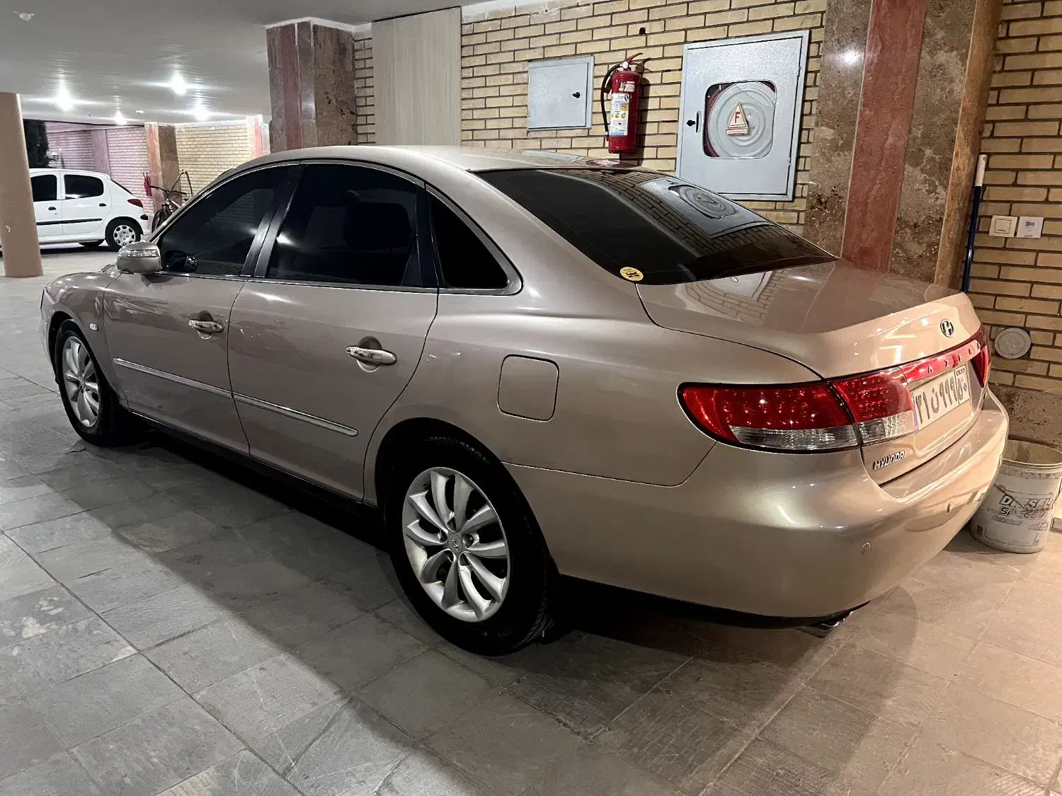 هیوندای آزرا (گرنجور) 3300cc - 2007