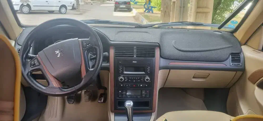 پژو پارس سال - 1402