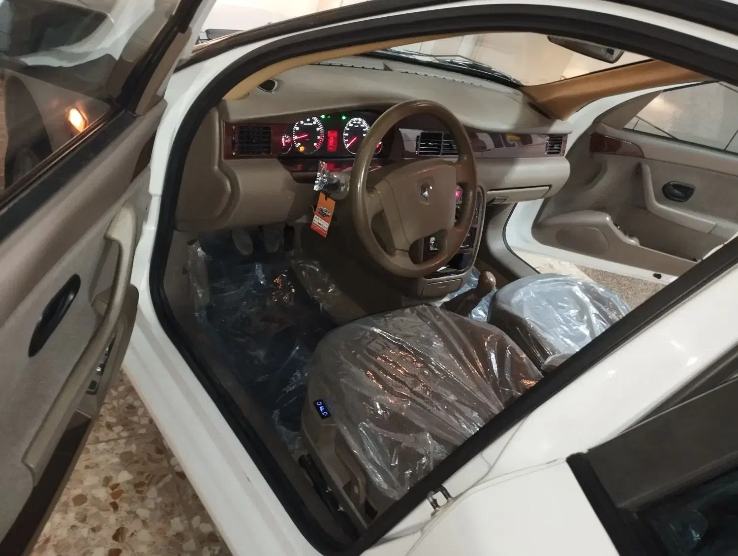 سمند LX XU7 - 1400